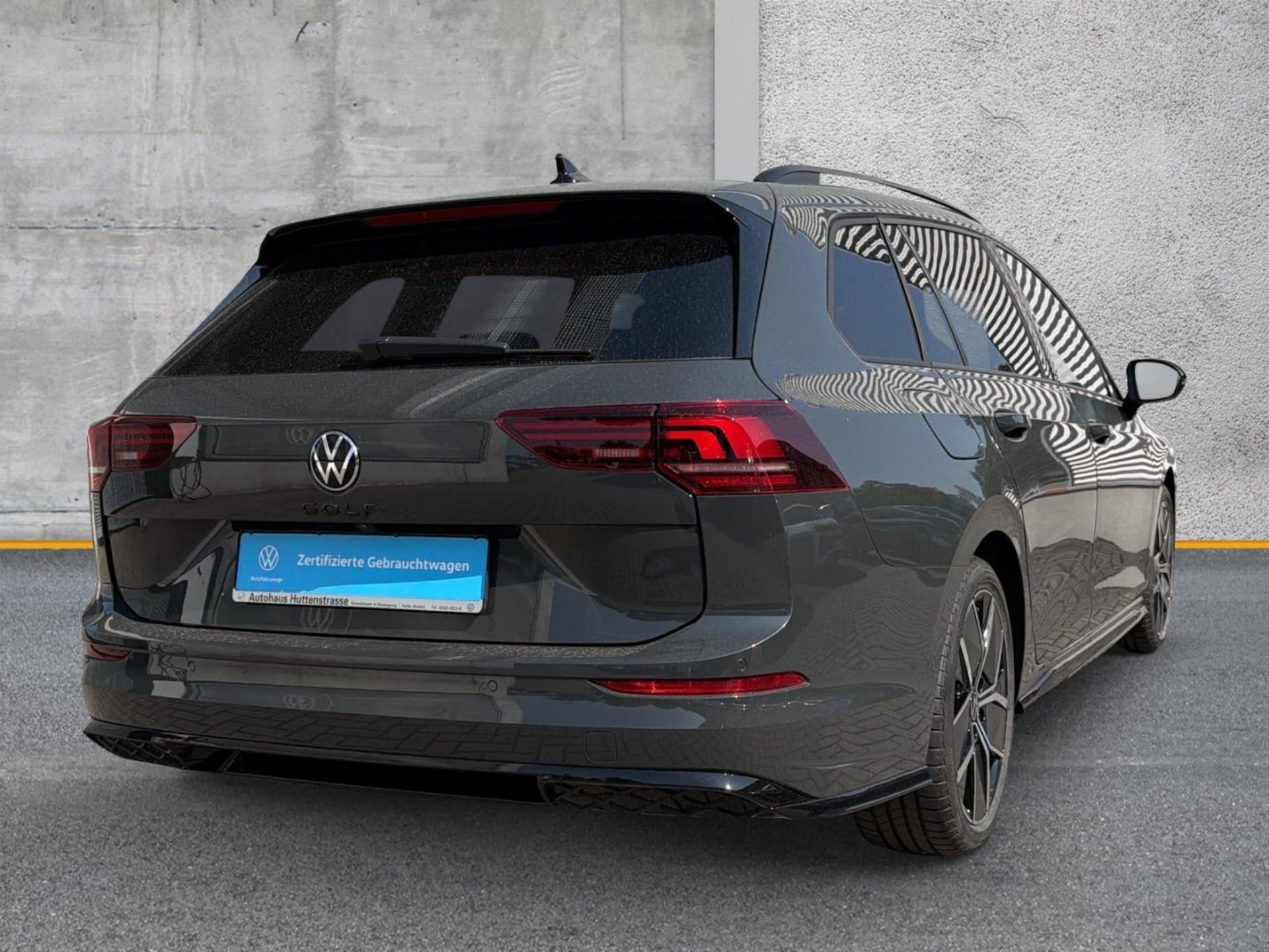 Volkswagen Golf Variant R-Line