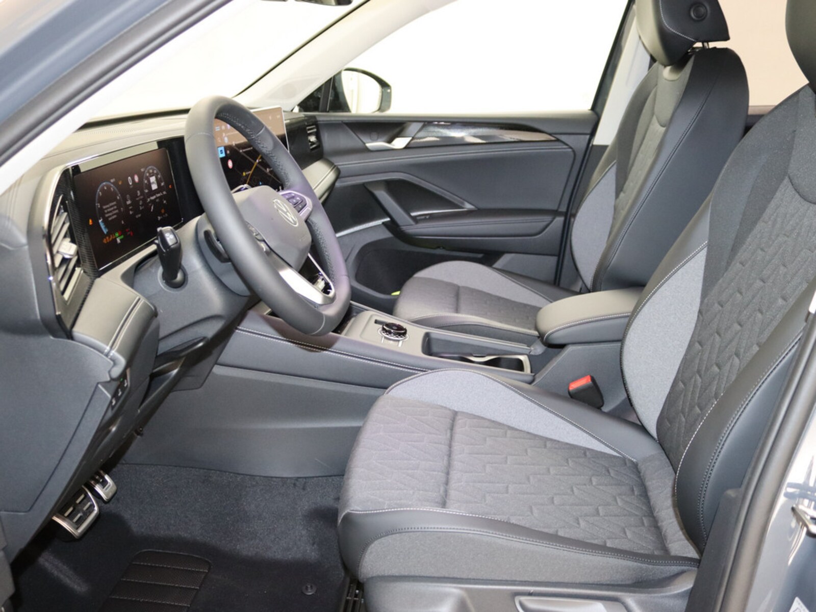 Volkswagen Tiguan – Bild 12