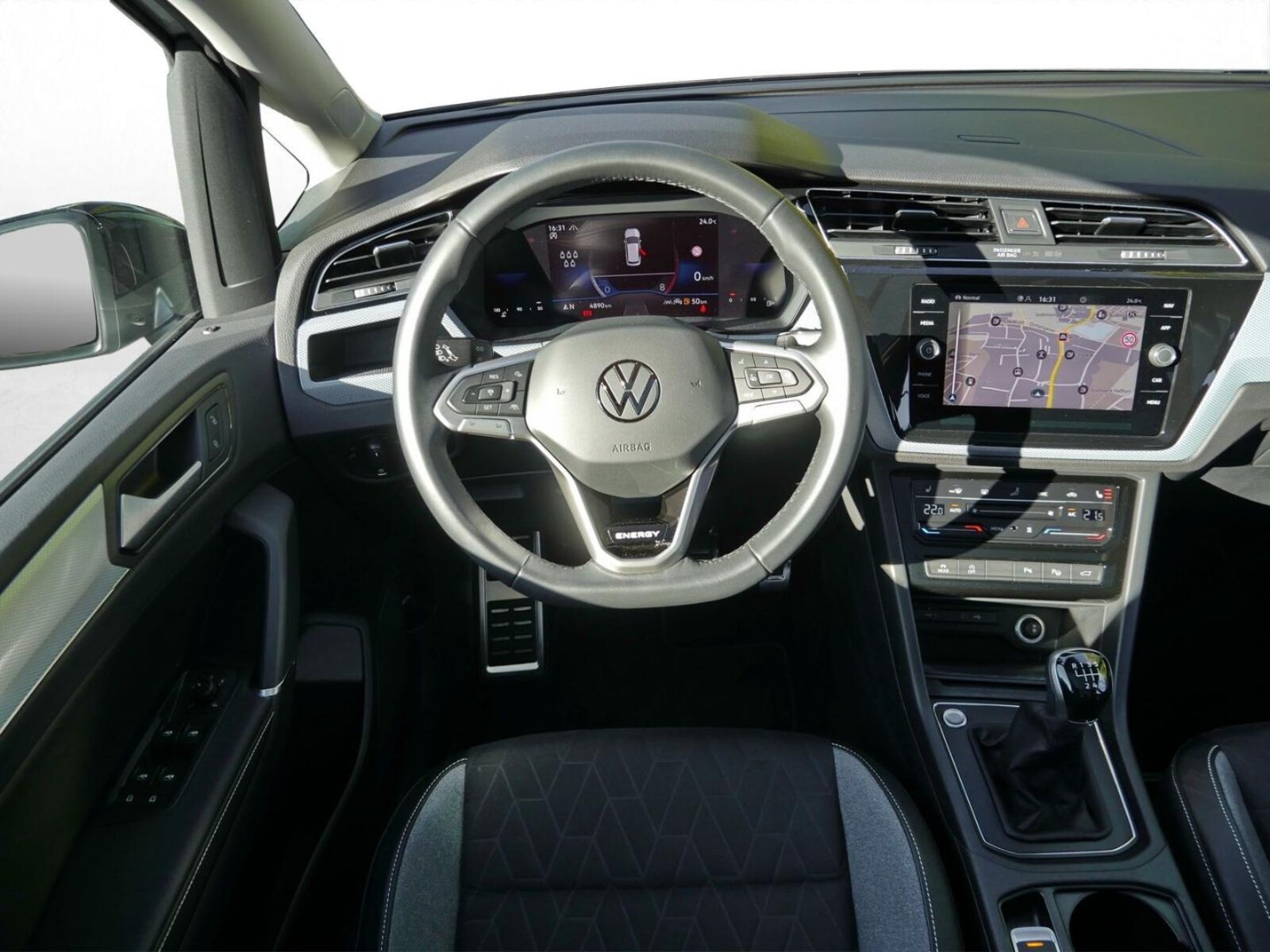 Volkswagen Touran – Bild 10