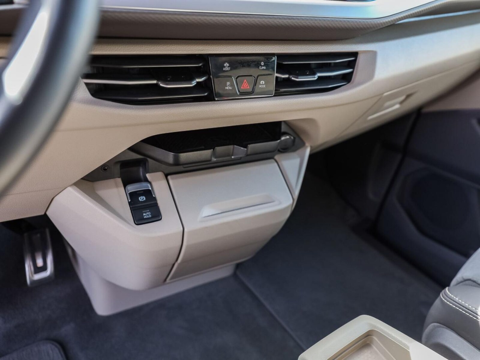 Volkswagen Multivan Langversion – Bild 18