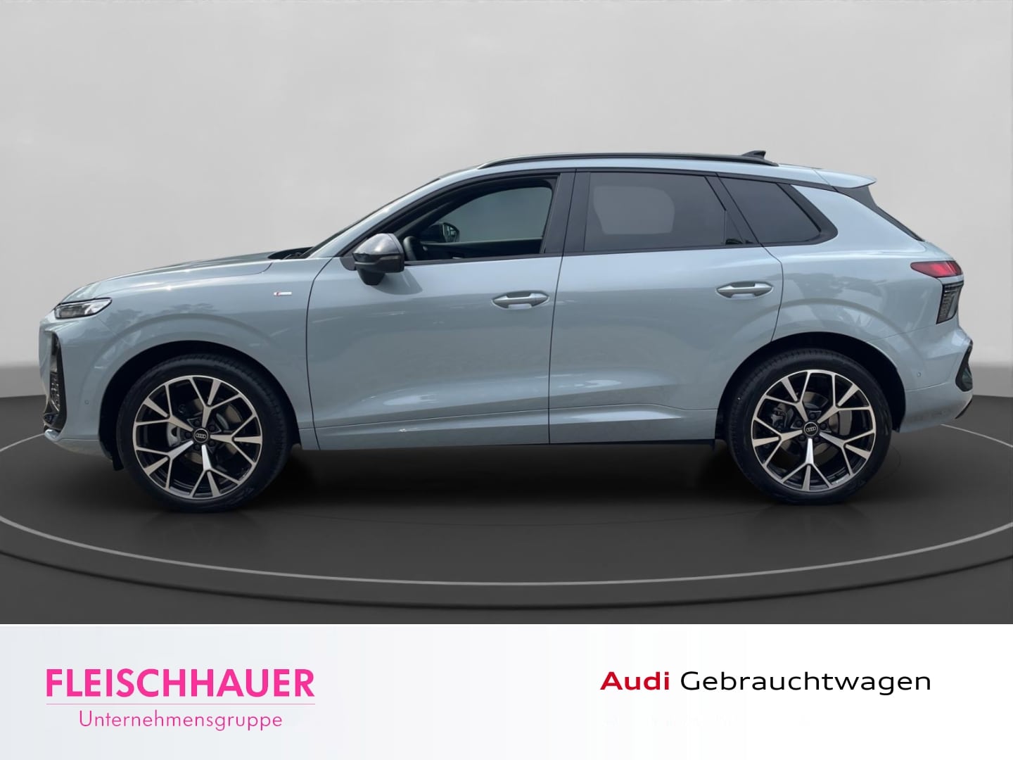 Bild über Audi Q3 SUV TFSI 110 kW S tronic - für weitere Informationen kontaktieren Sie den Audi Partner