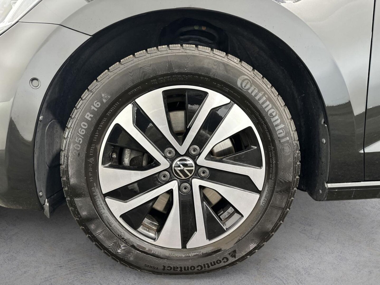 Volkswagen Touran – Bild 9