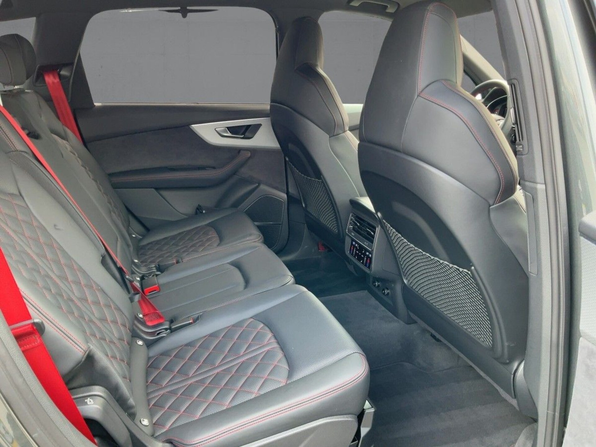 Audi SQ7 SUV