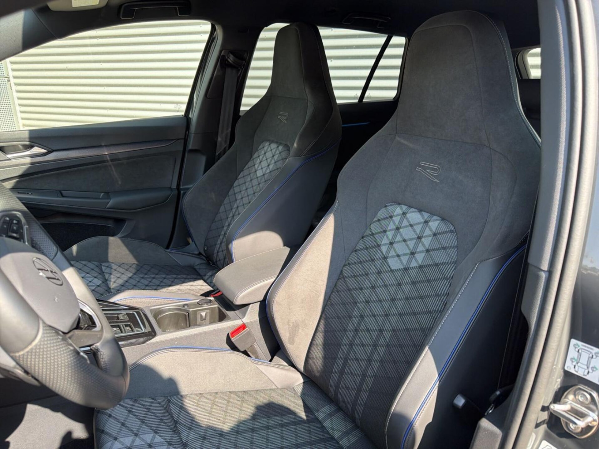 Volkswagen Golf Variant R-Line