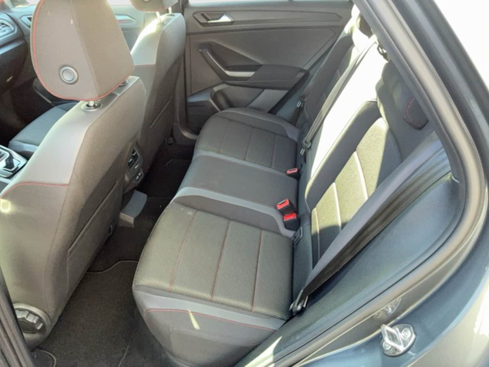 Volkswagen T-Roc Sport