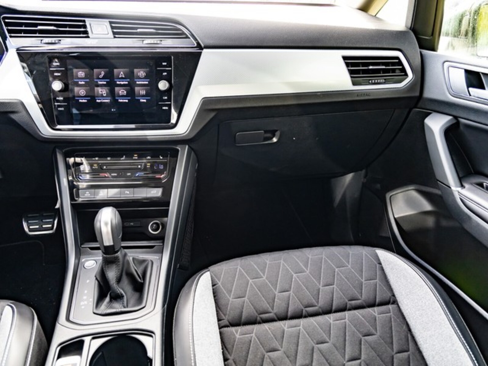 Volkswagen Touran – Bild 10