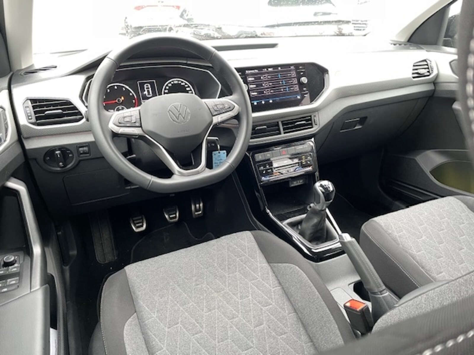 Volkswagen T-Cross – Bild 8