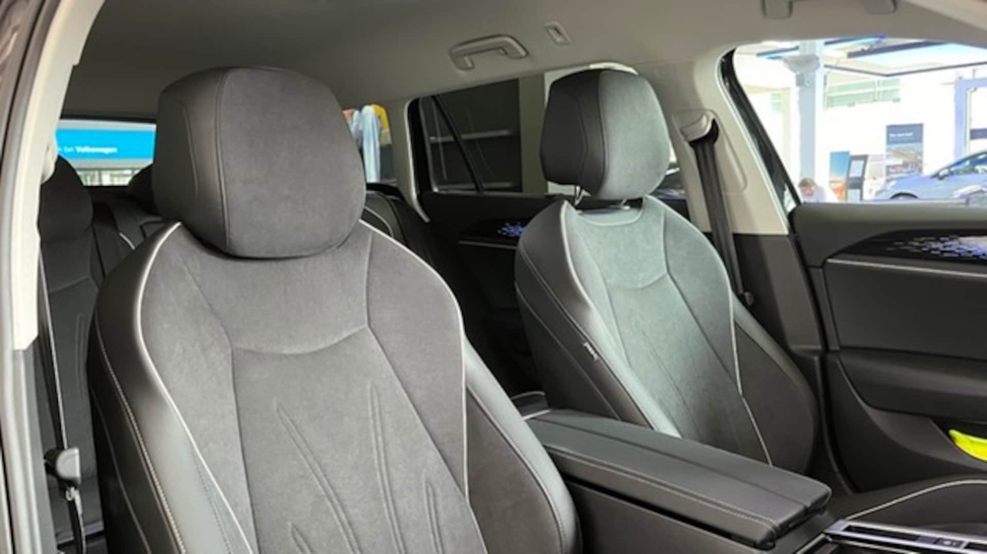 Volkswagen Passat Elegance
