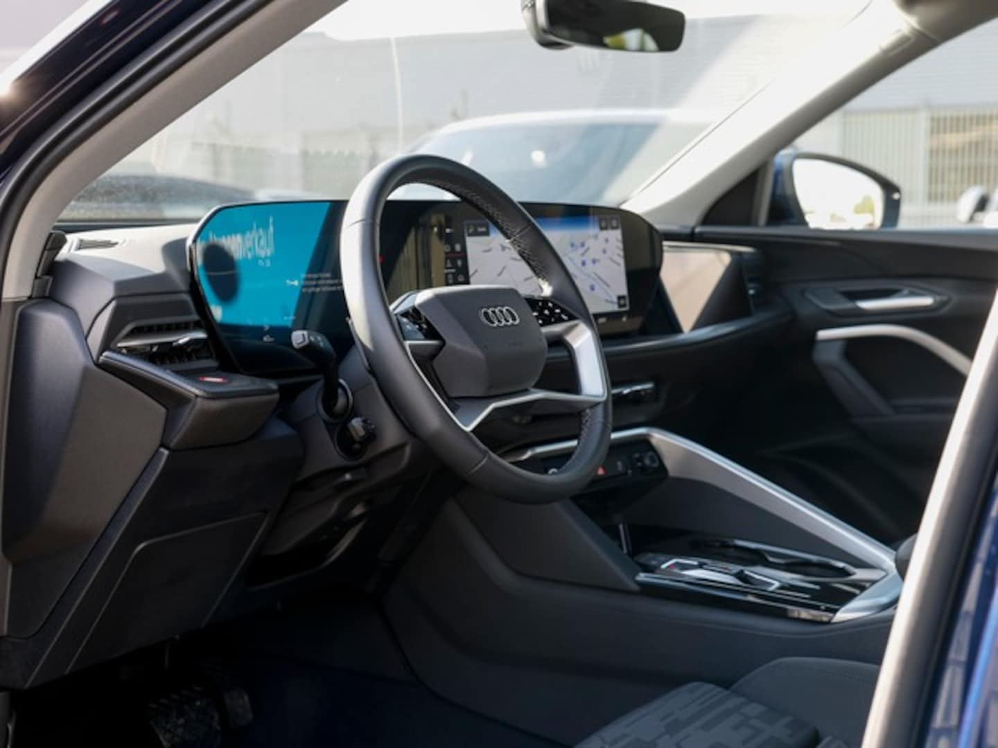 Bild über Audi Q5 SUV TFSI quattro 150 kW S tronic - für weitere Informationen kontaktieren Sie den Audi Partner