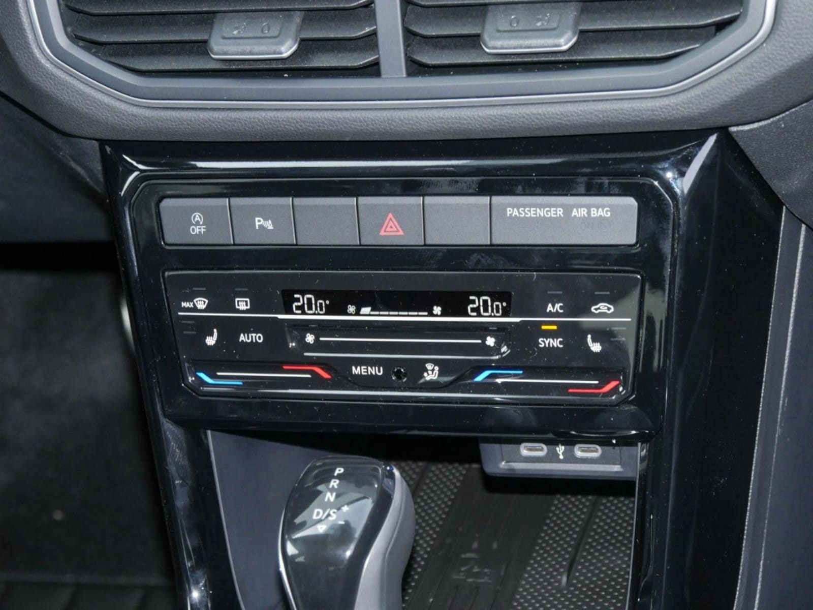 Volkswagen T-Cross – Bild 8