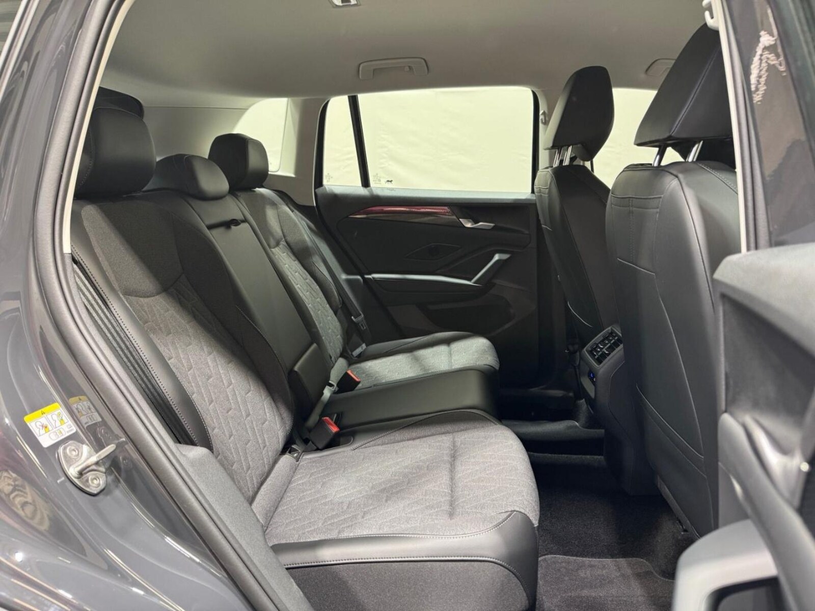Volkswagen Tiguan – Bild 22