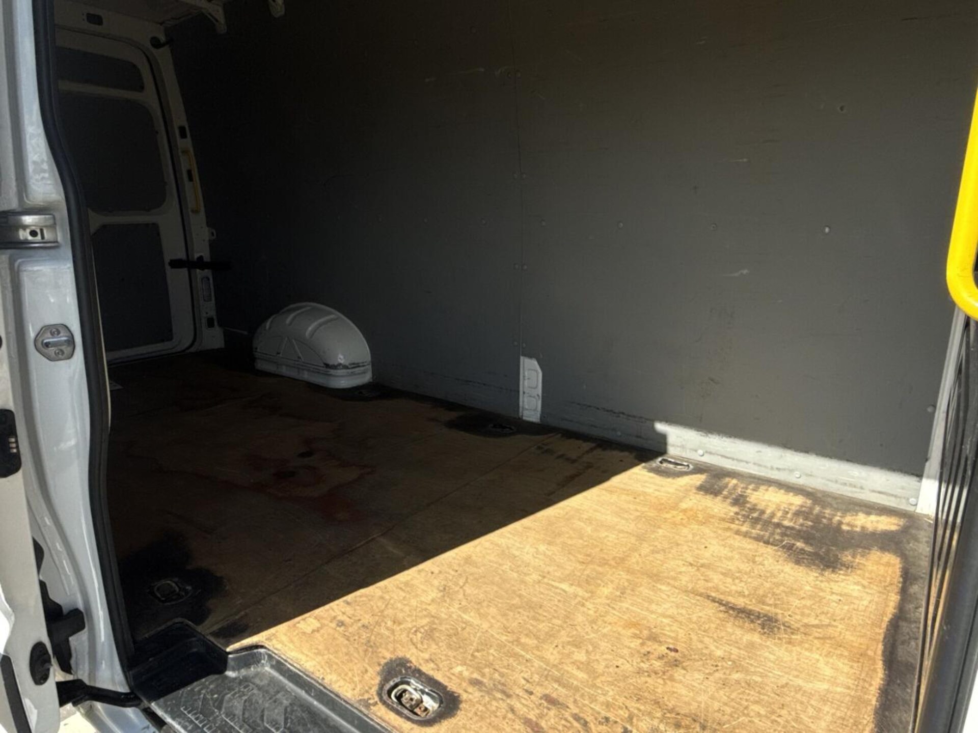 Volkswagen Crafter Furgon długi rozstaw osi