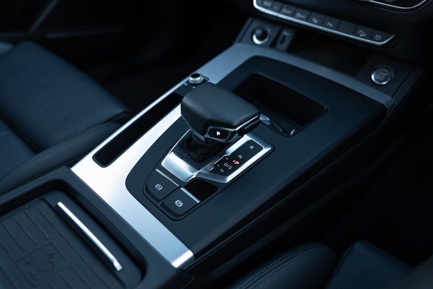 Image about Audi Q5 Sport 40 TDI quattro S tronic