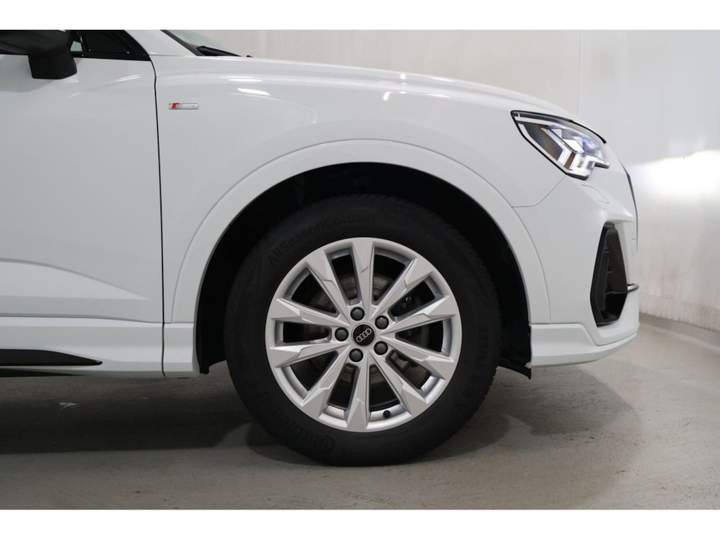 Bild über Audi Q3 Sportback S line 35 TDI S tronic - für weitere Informationen kontaktieren Sie den Audi Partner