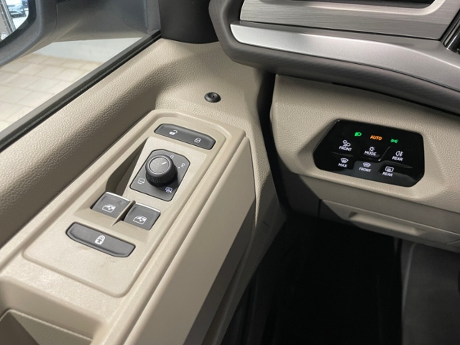 Volkswagen Multivan Langversion – Bild 23