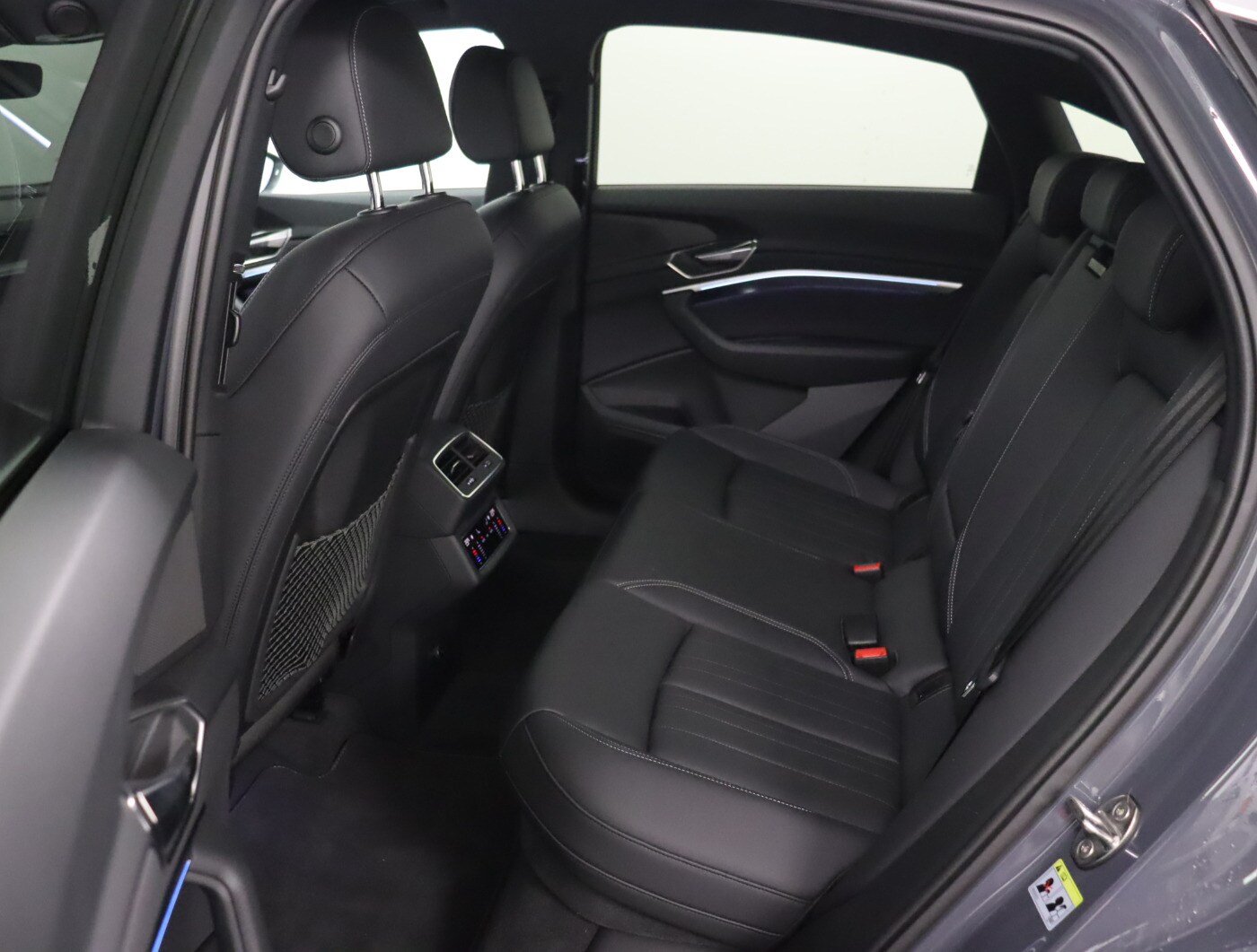 Image about Audi Q8 Sportback e-tron advanced 55 e-tron quattro