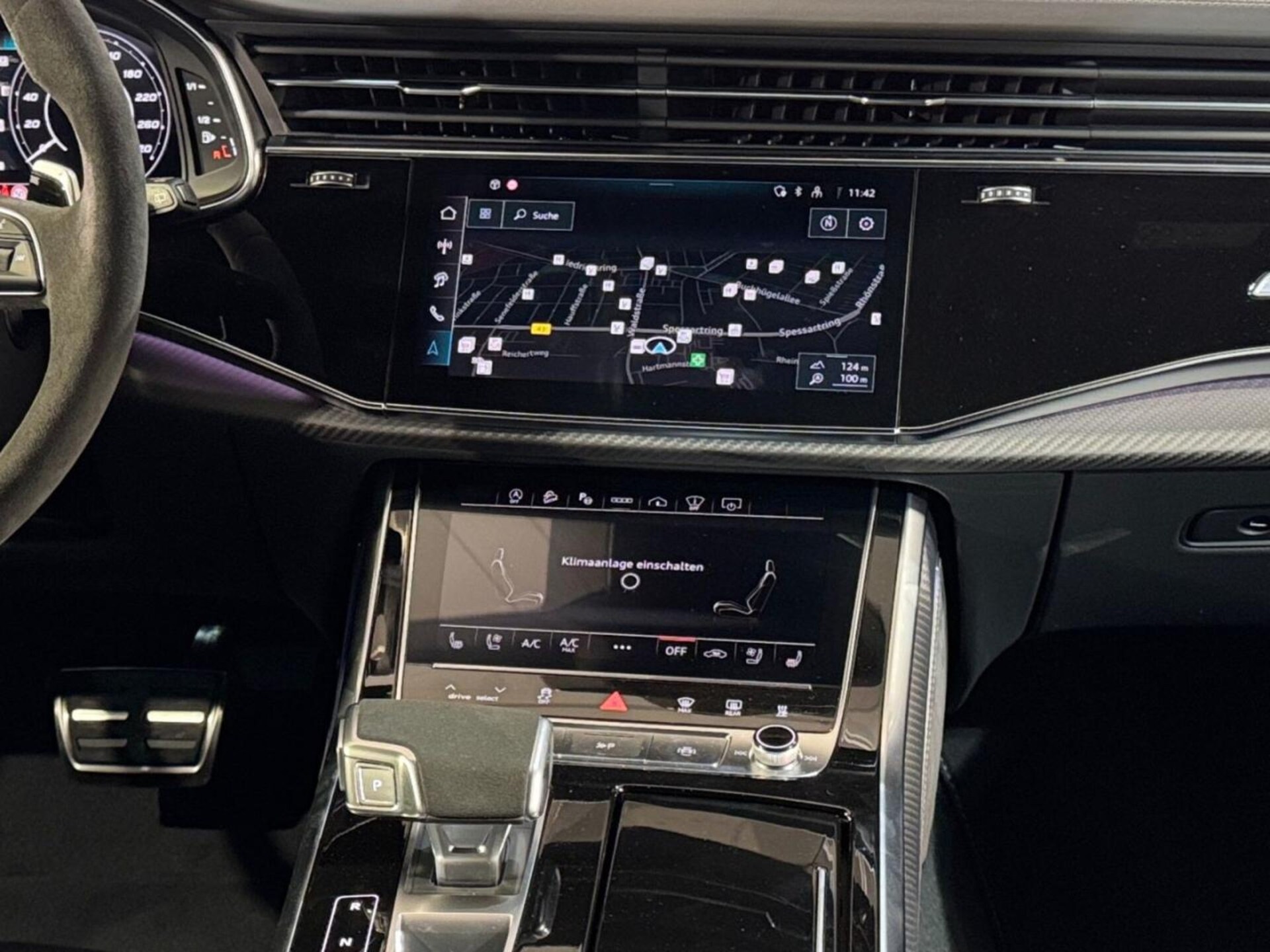 Audi RS Q8 SUV performance