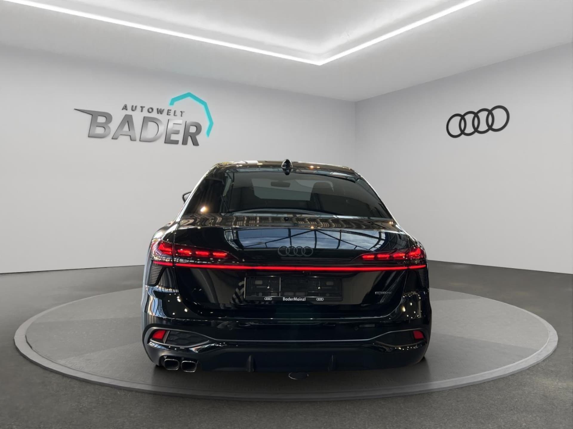 Audi A6 Limousine edition one