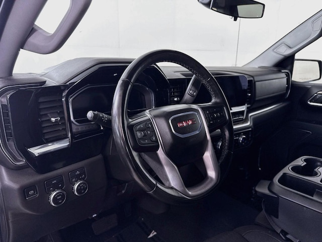 2024 GMC Sierra