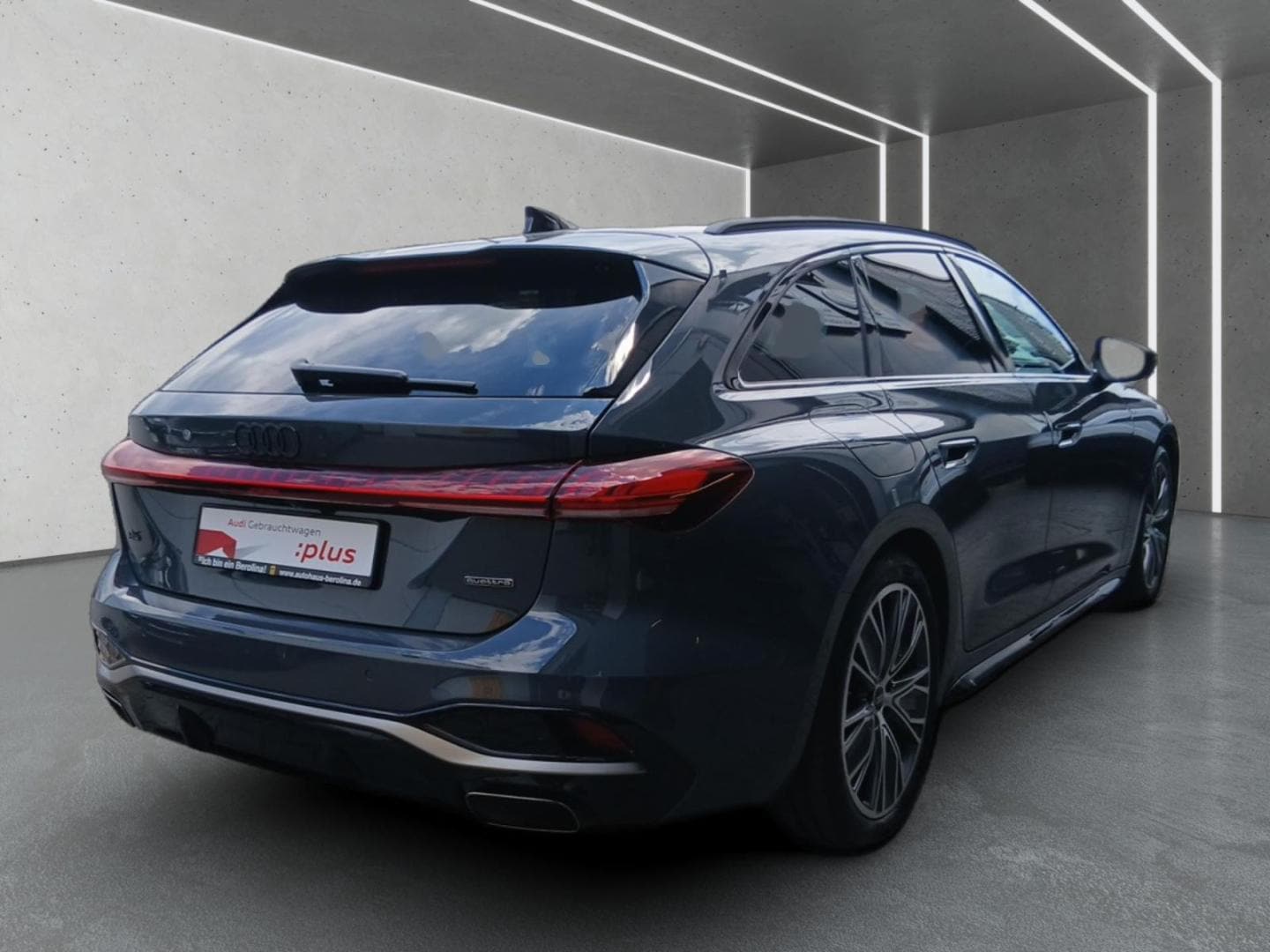Bild über Audi A5 Avant TFSI quattro S tronic - für weitere Informationen kontaktieren Sie den Audi Partner