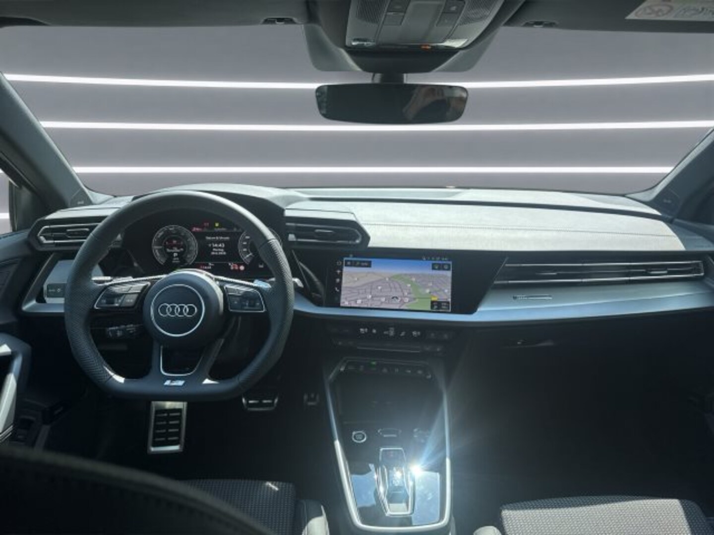 Bild über Audi A3 Sportback TFSI e TFSI e 150 kW S tronic - für weitere Informationen kontaktieren Sie den Audi Partner