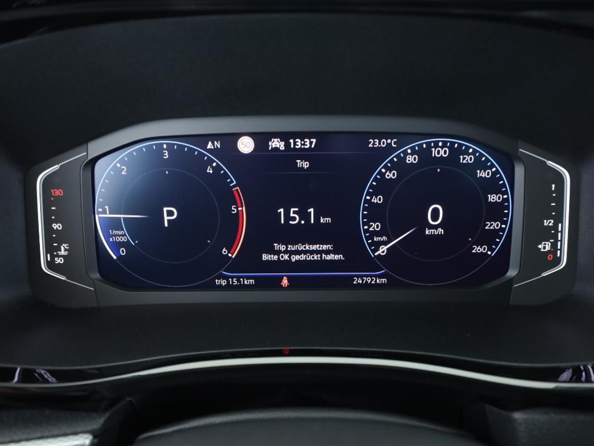 Volkswagen T6.1 Caravelle kurzer Radstand Highline