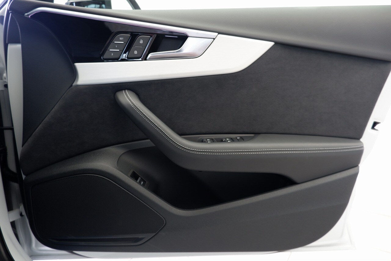 Image about Audi A4 Sedan 35 TFSI S line