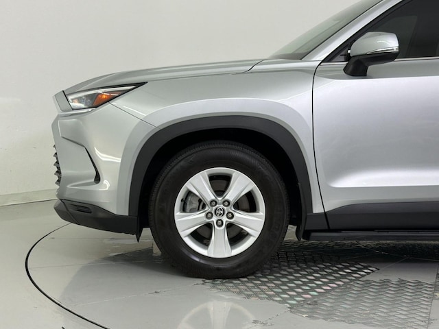 2025 Toyota Grand Highlander LE - Photo 24