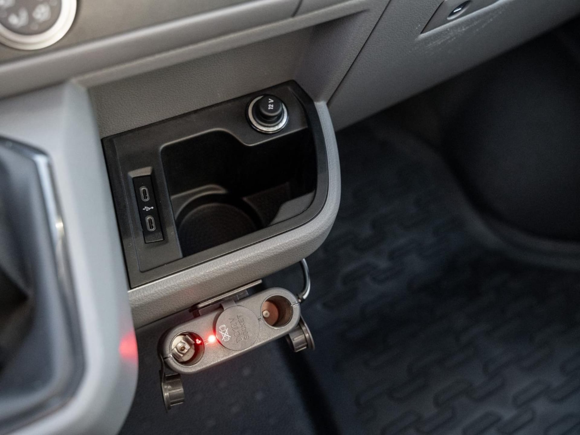Volkswagen T6.1 Transporter Kasten langer Radstand