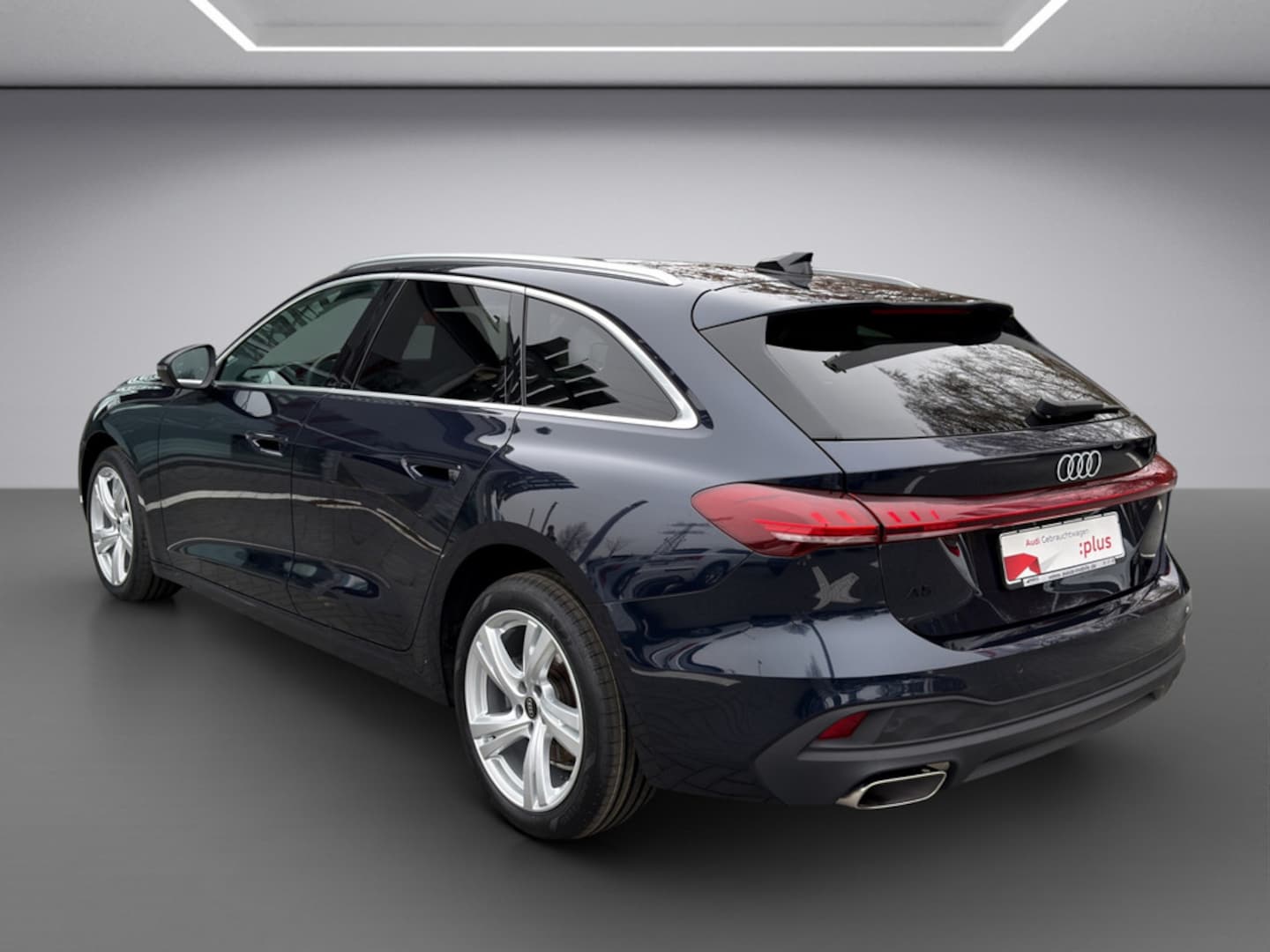 Bild über Audi A5 Avant TFSI 110 kW S tronic - für weitere Informationen kontaktieren Sie den Audi Partner