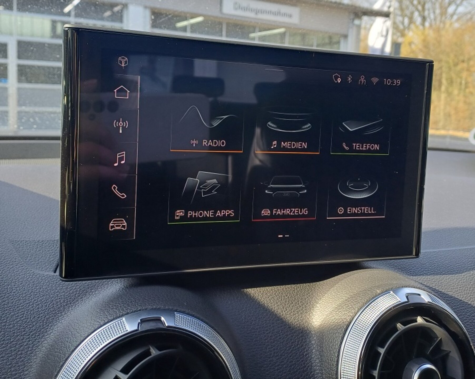 Audi Q2 S line