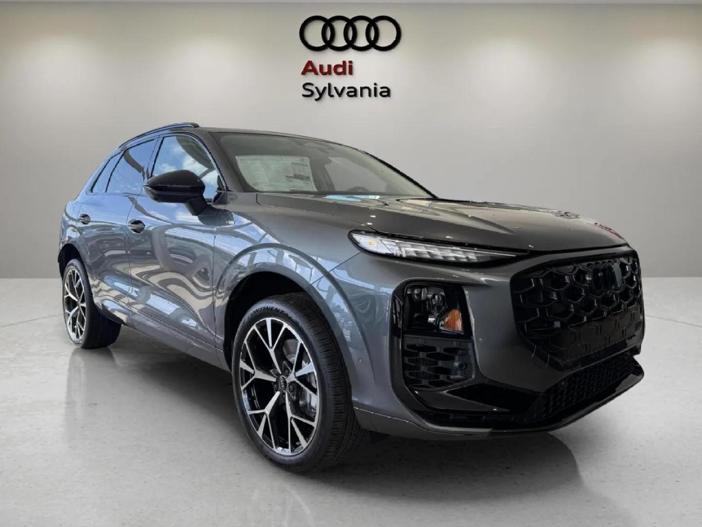 2026 Audi Q3 S line quattro's photo