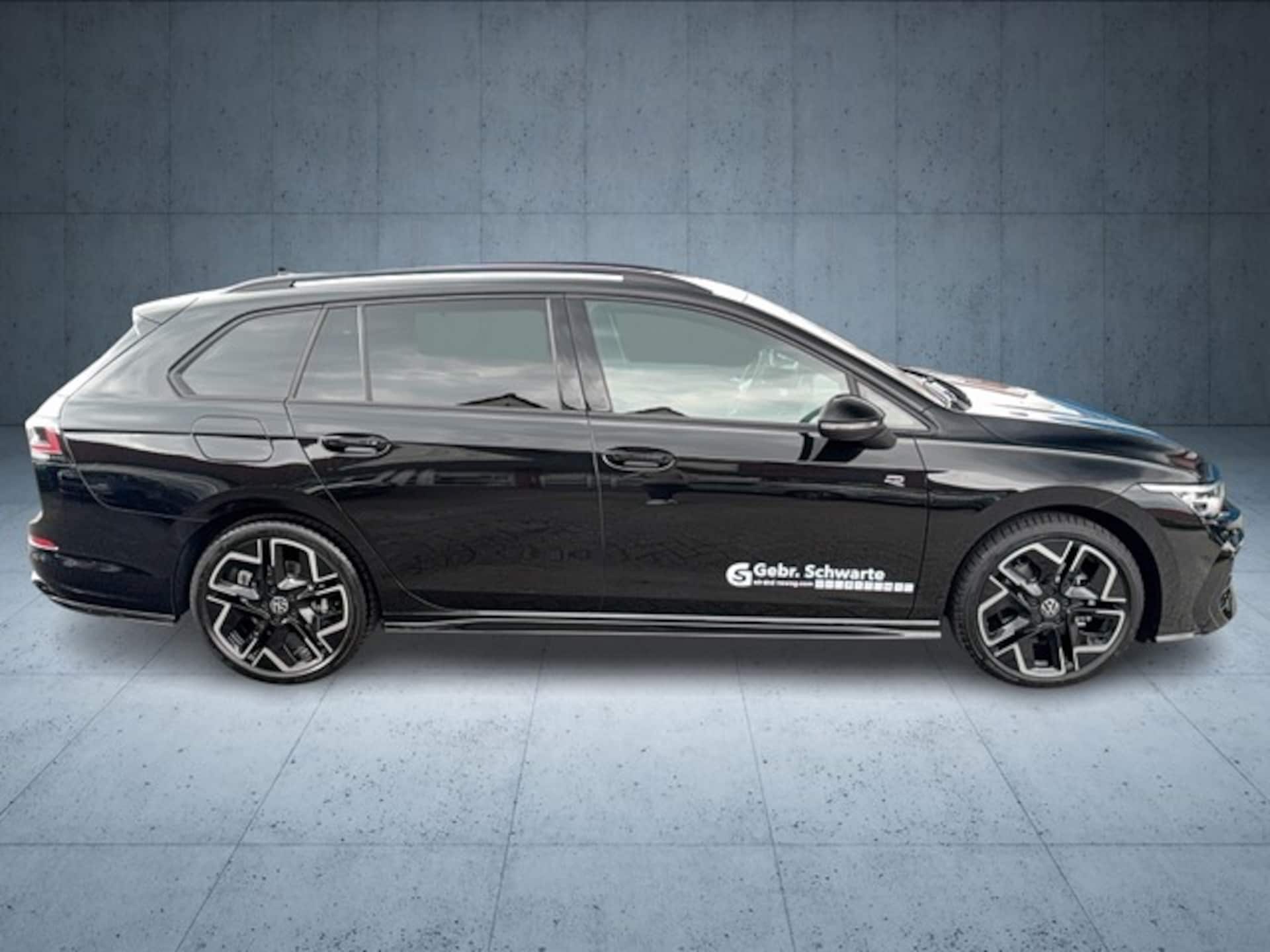 Volkswagen Golf Variant R-Line