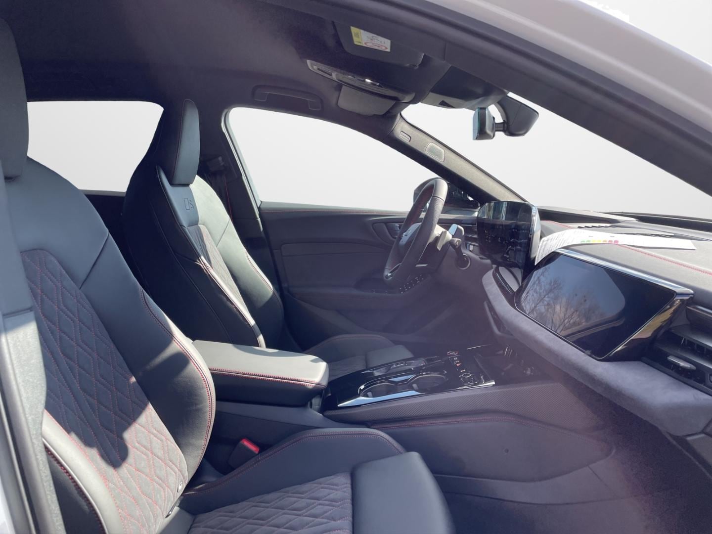 Bild über Audi A5 Avant e-hybrid e-hybrid quattro 270 kW S tronic - für weitere Informationen kontaktieren Sie den Audi Partner