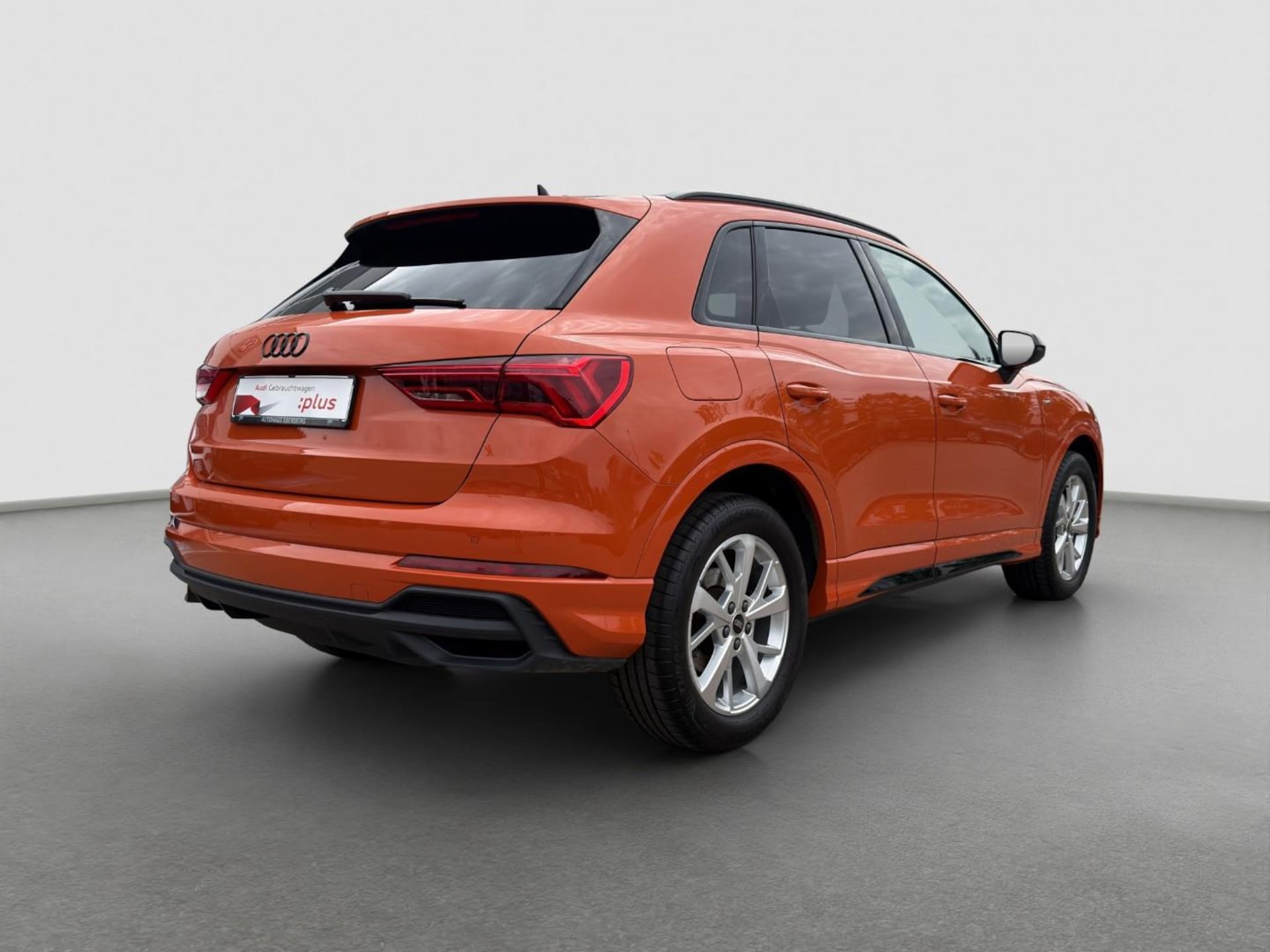 Audi Q3 SUV S line