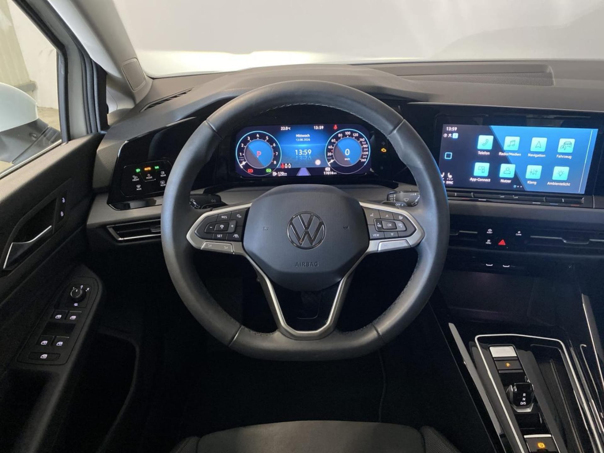Volkswagen Golf Style