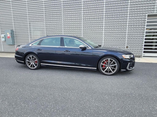 2023 Audi S8 L