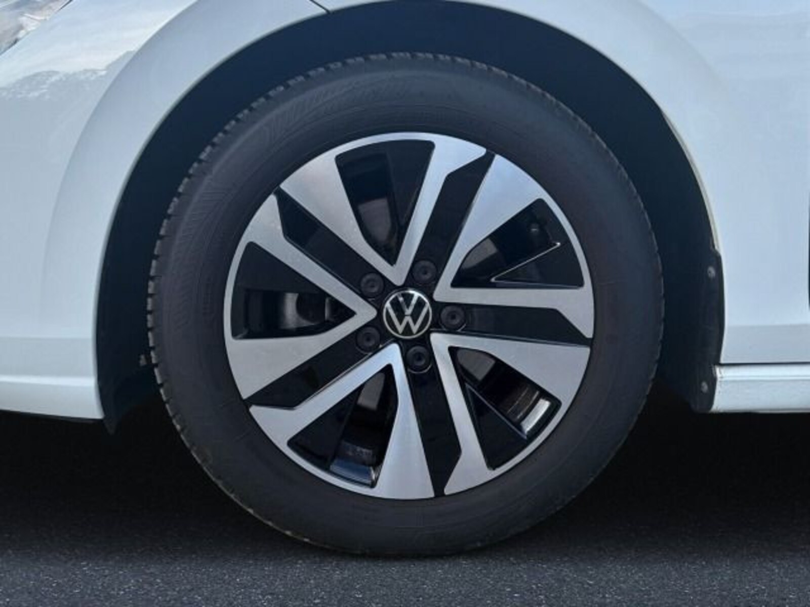 Volkswagen Golf – Bild 7