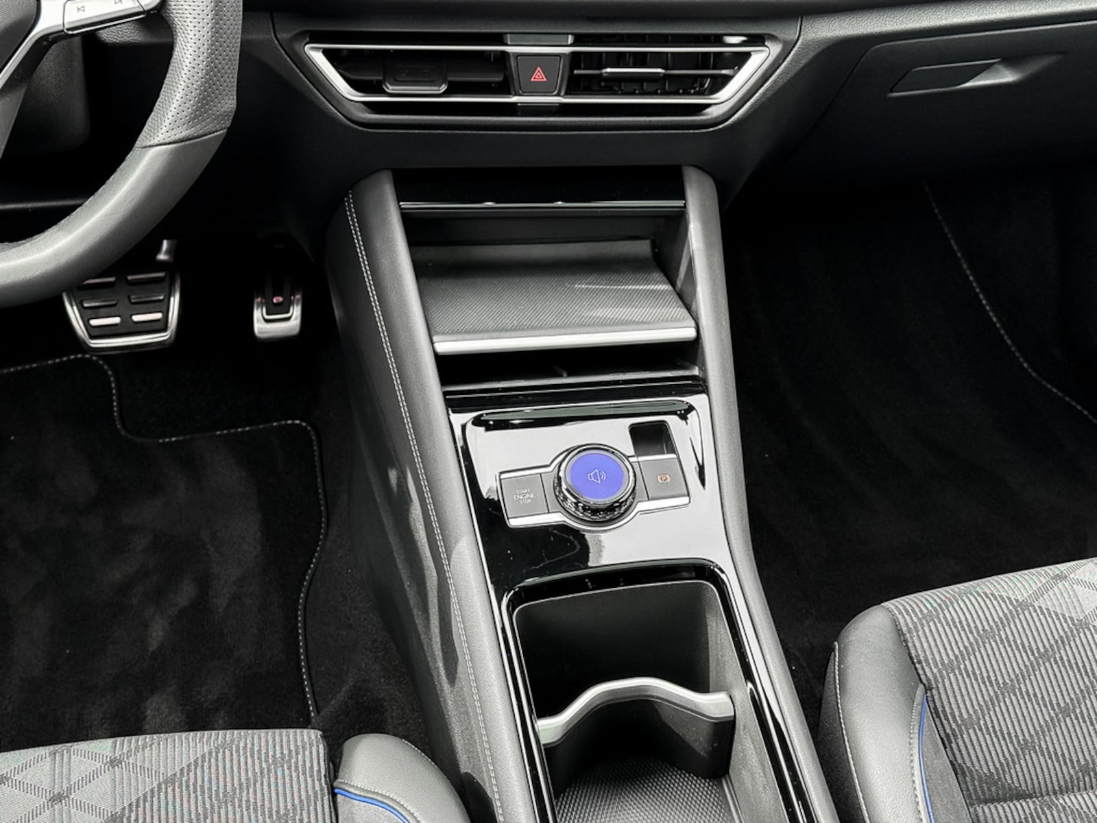 Volkswagen Tiguan – Bild 12