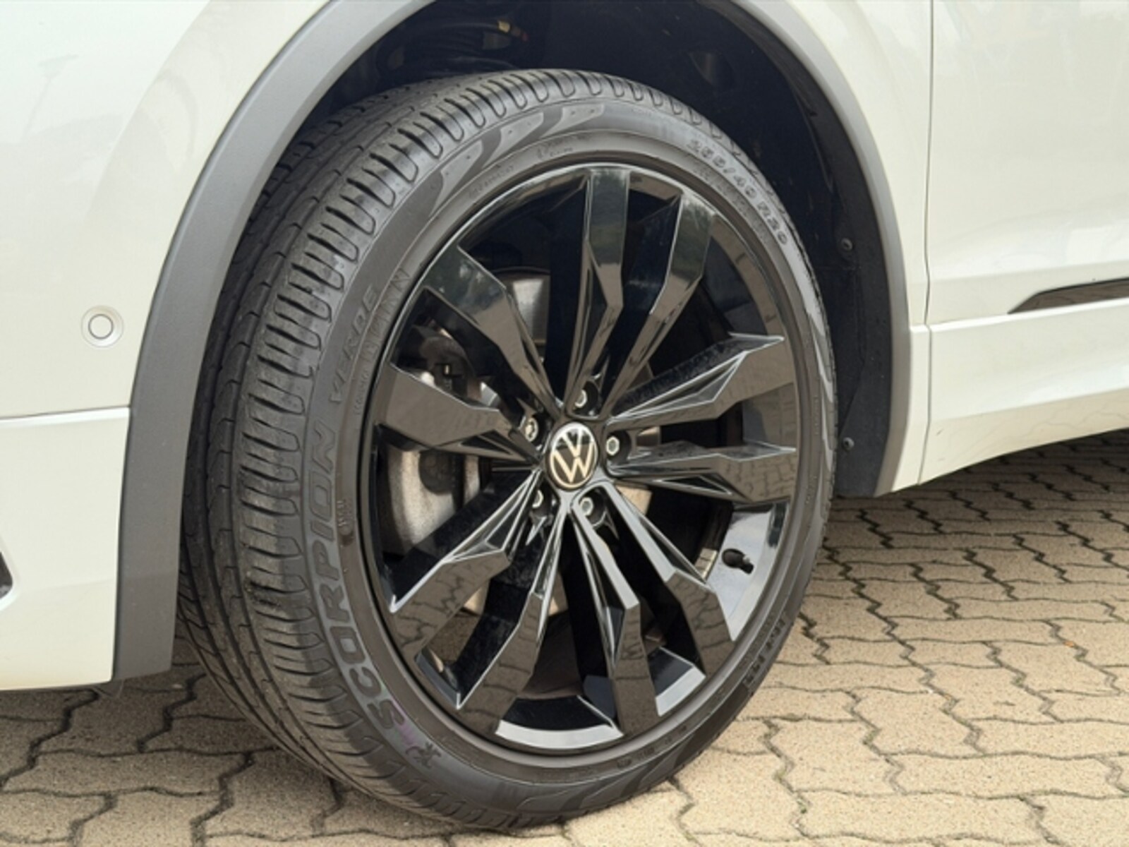 Volkswagen Tiguan Allspace – Bild 9