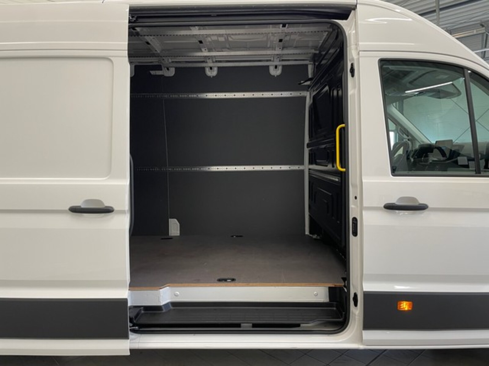 Volkswagen Crafter Kasten langer Radstand – Bild 8