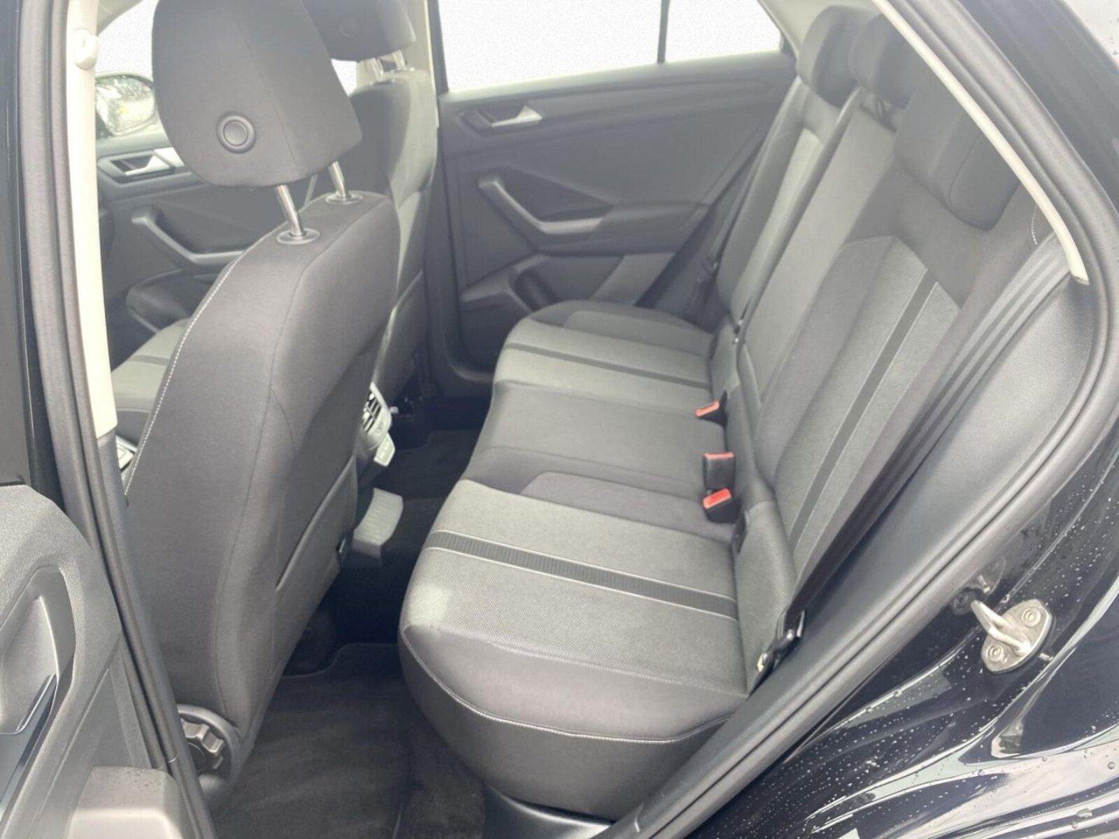 Volkswagen T-Roc – Bild 12