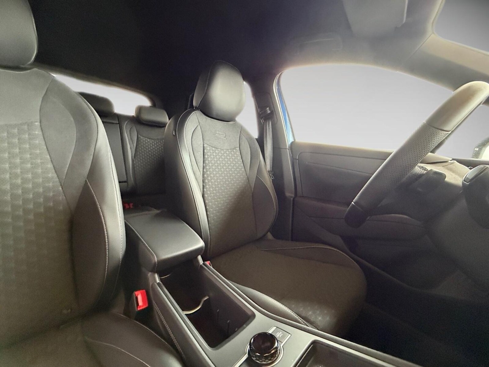 Volkswagen T-Roc – Bild 17