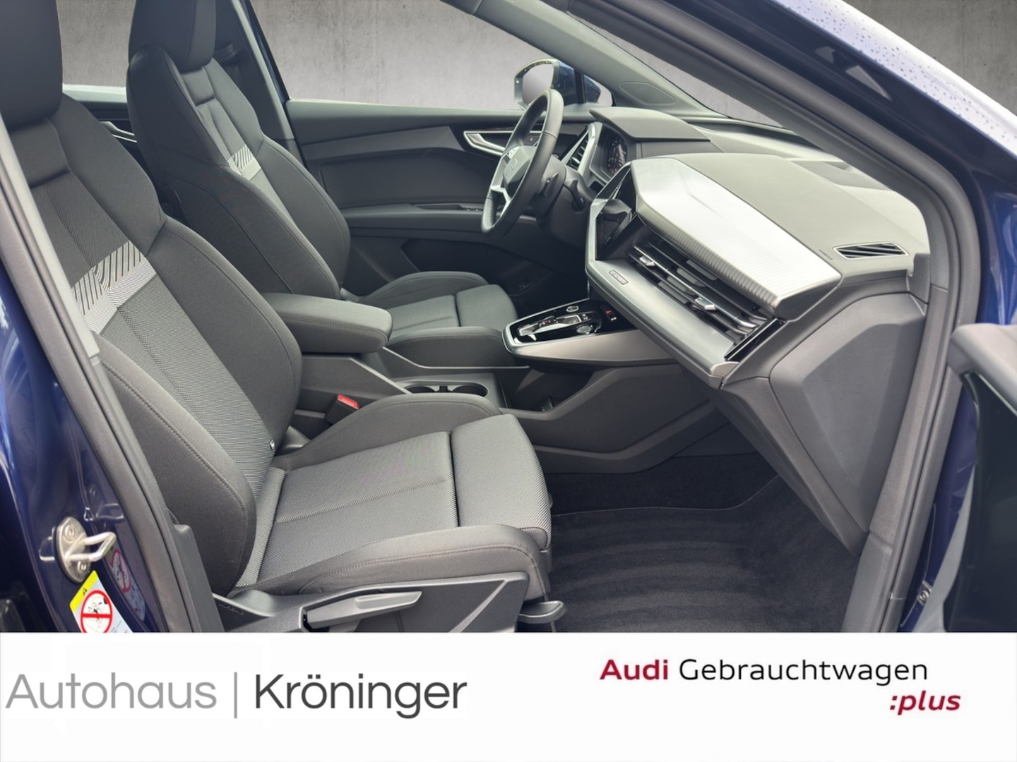 Bild über Audi Q4 e-tron 40 e-tron - für weitere Informationen kontaktieren Sie den Audi Partner