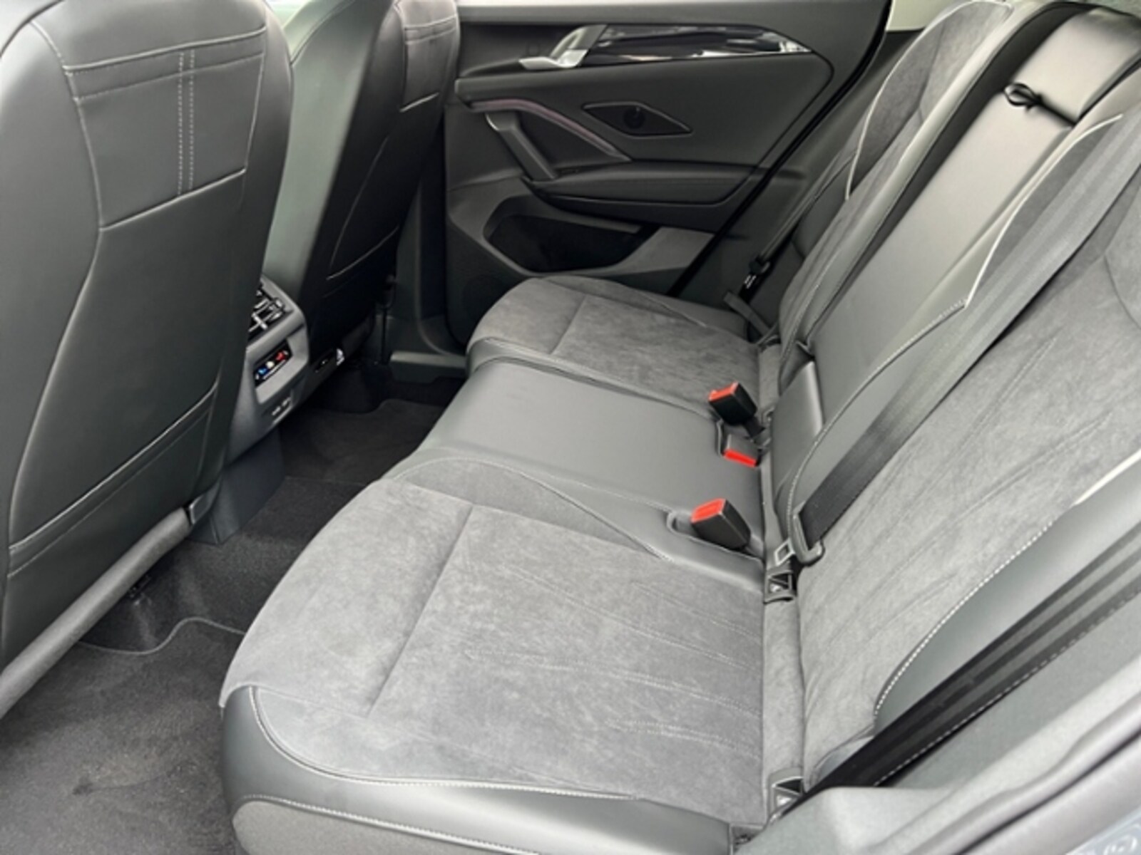 Volkswagen Tiguan – Bild 14