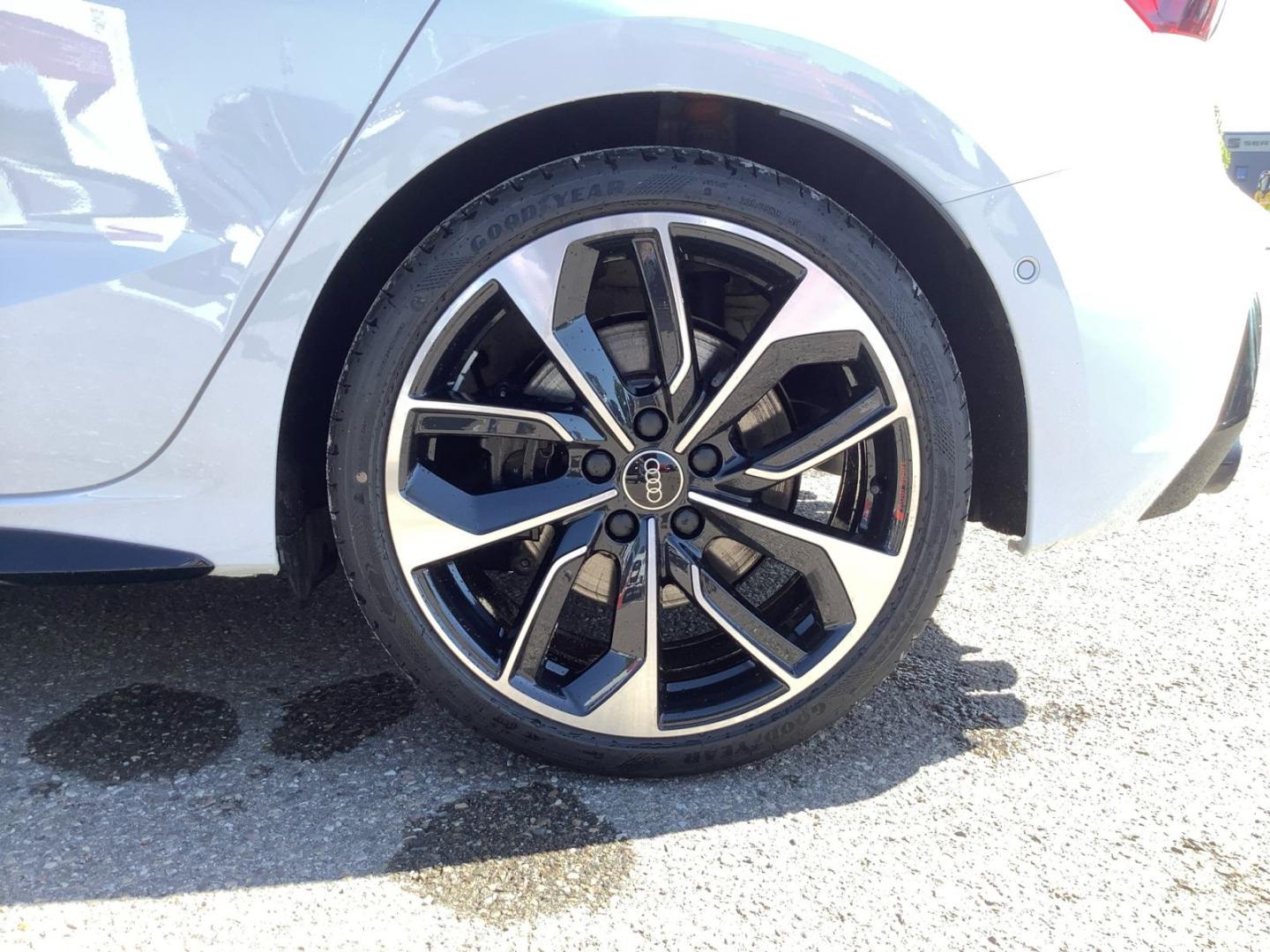 Image about Audi S3 Sportback TFSI quattro S tronic