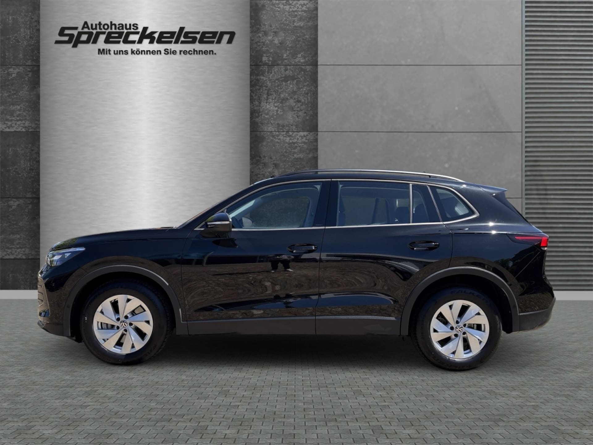 Volkswagen Tiguan Basis-Modell