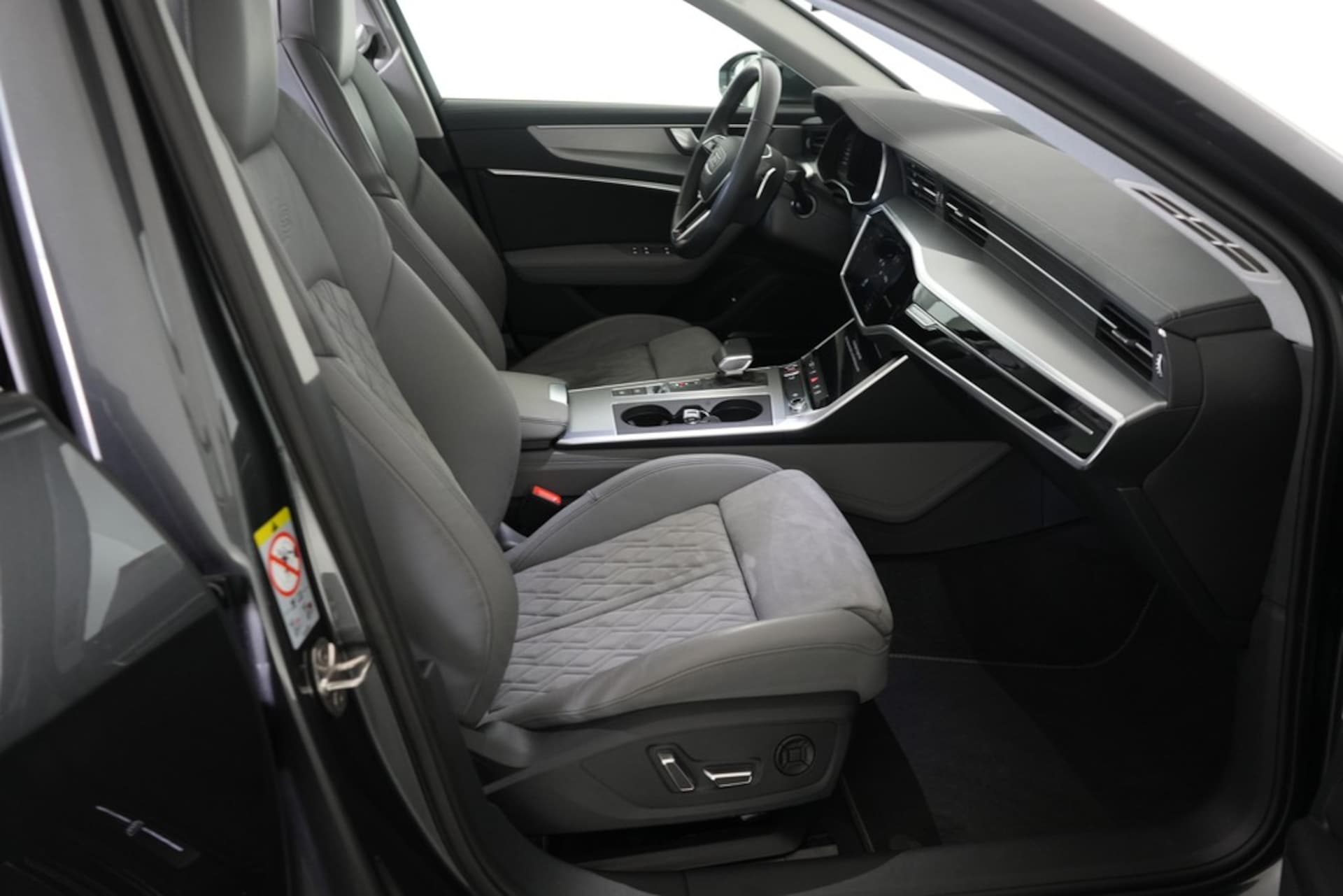 Audi S6 Avant