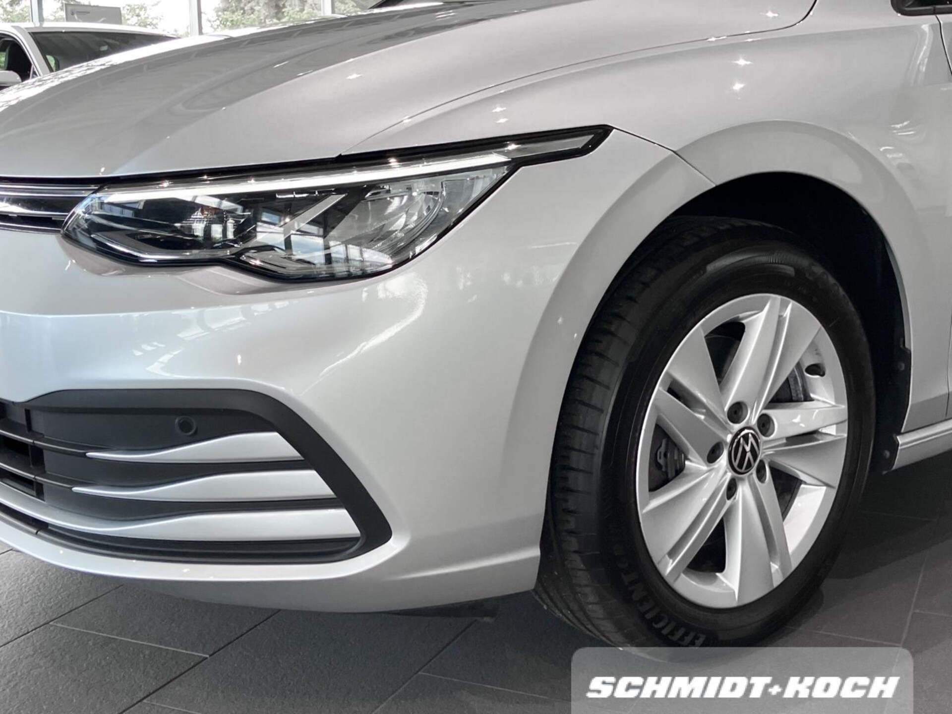 Volkswagen Golf Variant Life