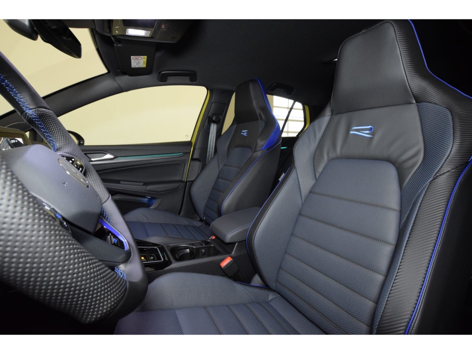 Volkswagen Golf R